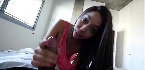  Jasmine loves blowjob after her first time experience